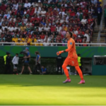 Marcelo Bielsa destacó la «grandeza» de Muslera y aseguró que no jugó con fiebre ante España